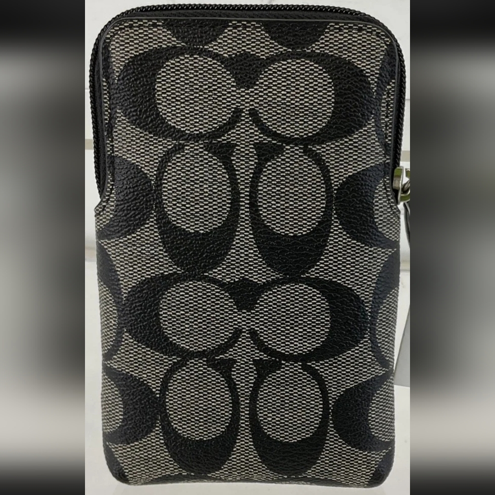 Coach Wristlet Organizer Wallet - Picture 3 of 9